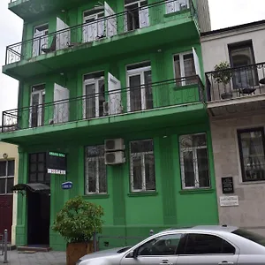 Oda ve Kahvaltı Green